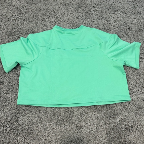 Gymshark Crop Top - Picture 3 of 3